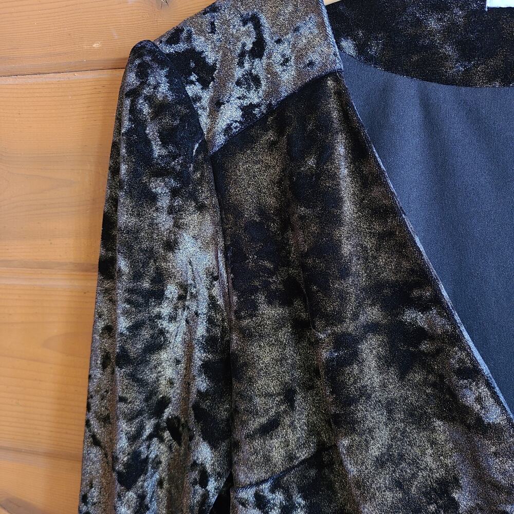 Ali & Jay Sky Full of Stars Mini Dress Small Black Gold Crushed Velvet Vneck - Picture 5 of 5